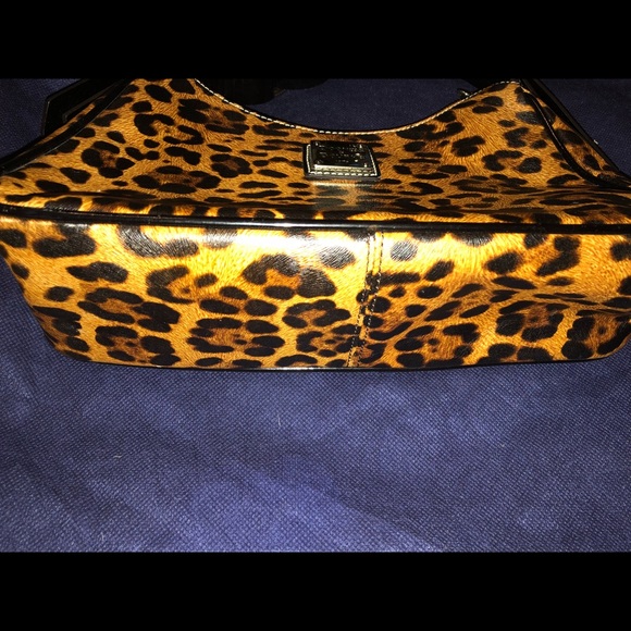 Authentic Dooney & Bourke purse and wallet